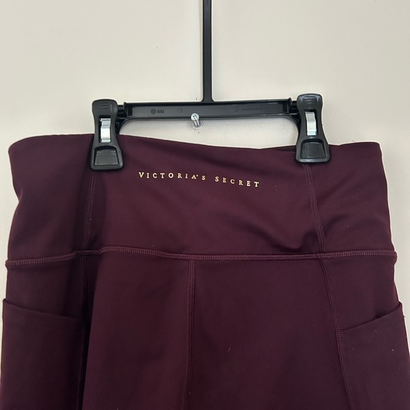 Victoria's Secret Purple High-Waisted Leggings - Picture 4 of 7